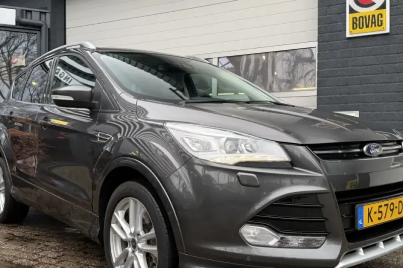 Ford Kuga (2015)