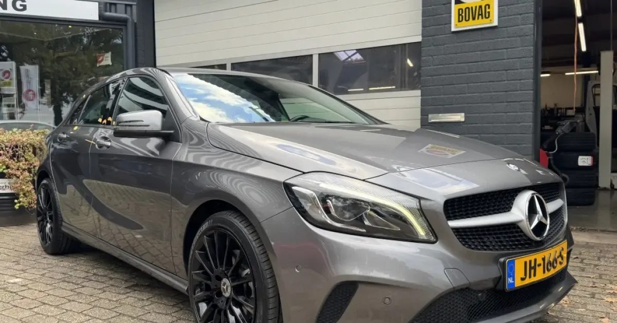 Mercedes-Benz A-Klasse (2016) — foto 1