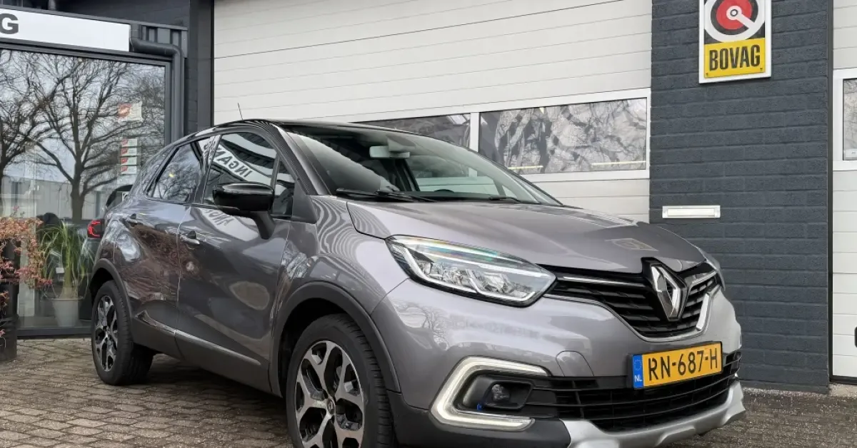 Renault Captur (2018) — foto 1