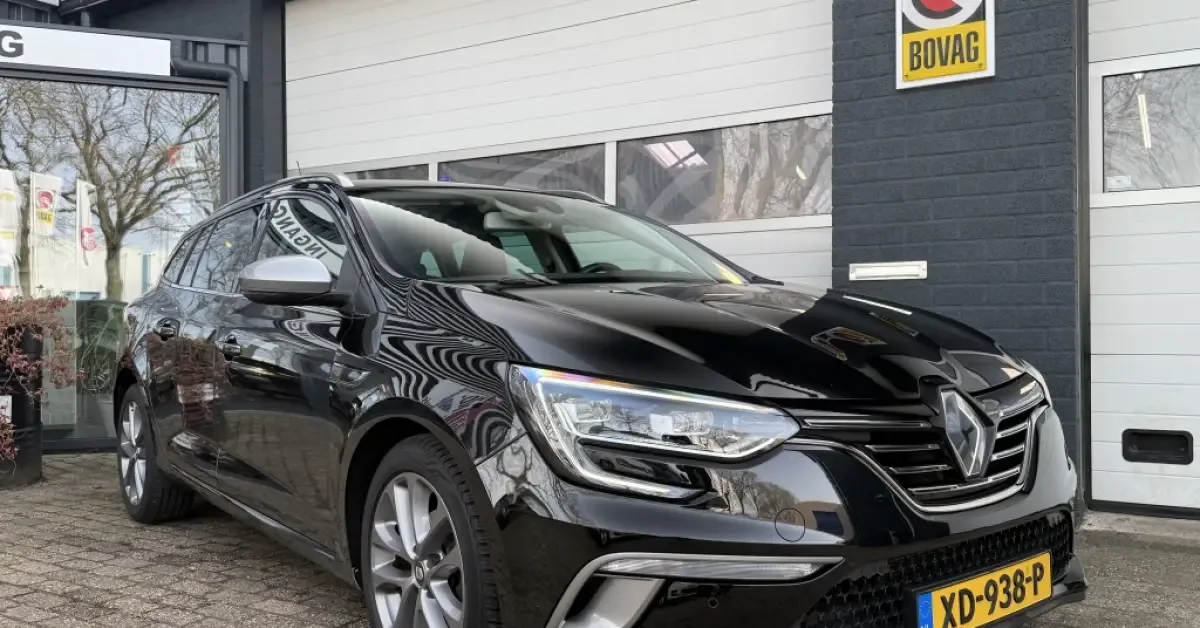 Renault Mégane (2016) — foto 1