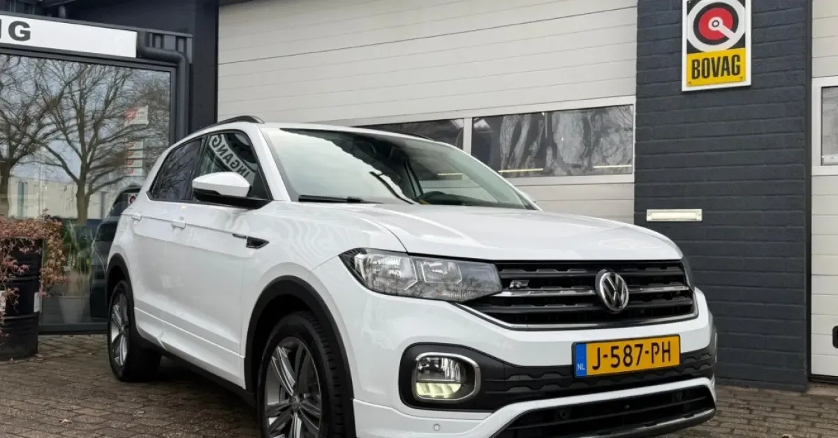 Volkswagen T-Cross (2020) — foto 1