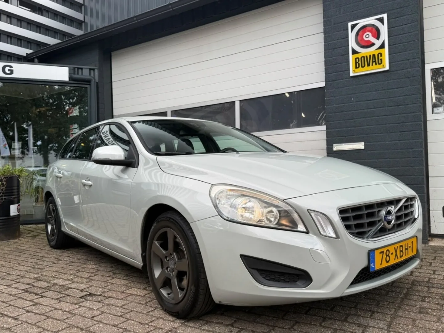 Volvo V60 (2012) — foto 1