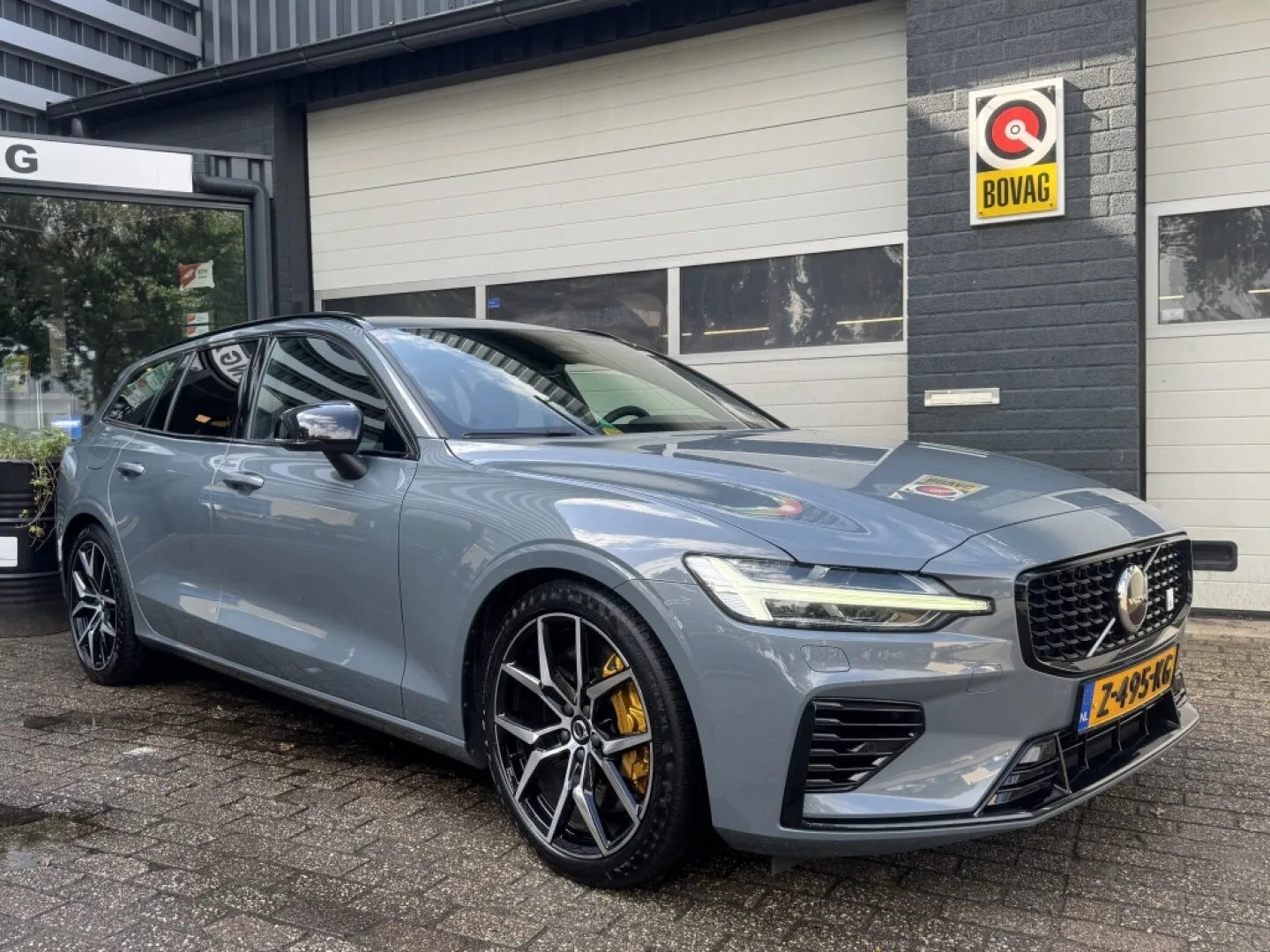 Volvo V60 (2024) — foto 1