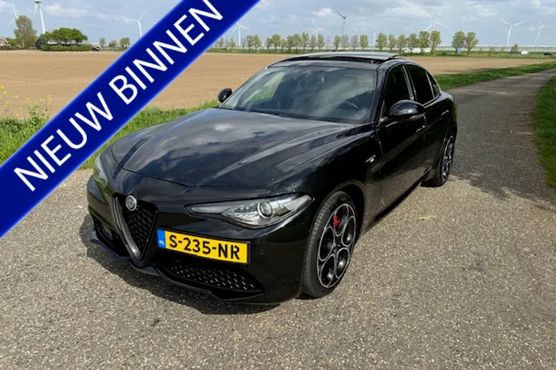 Alfa Romeo Giulia (2022)