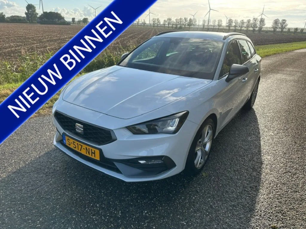 SEAT Leon Sportstourer (2023) — foto 1