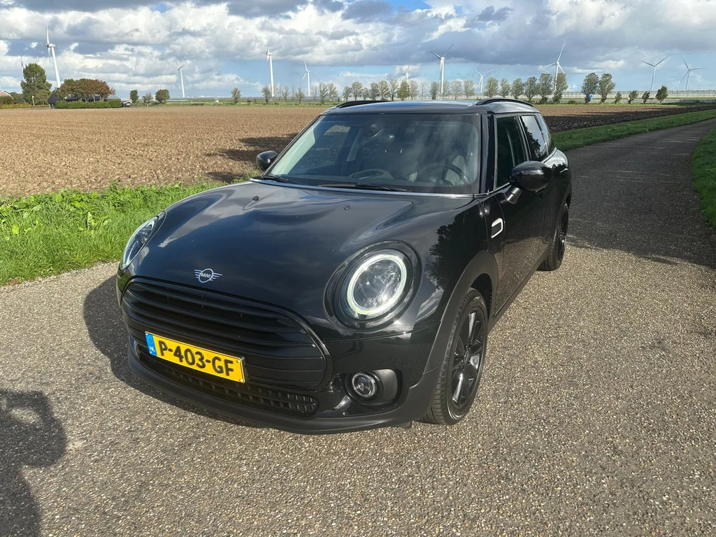 MINI Clubman (2022) — foto 1