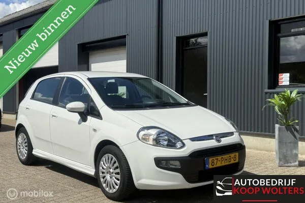 Fiat Punto (2011) — foto 1