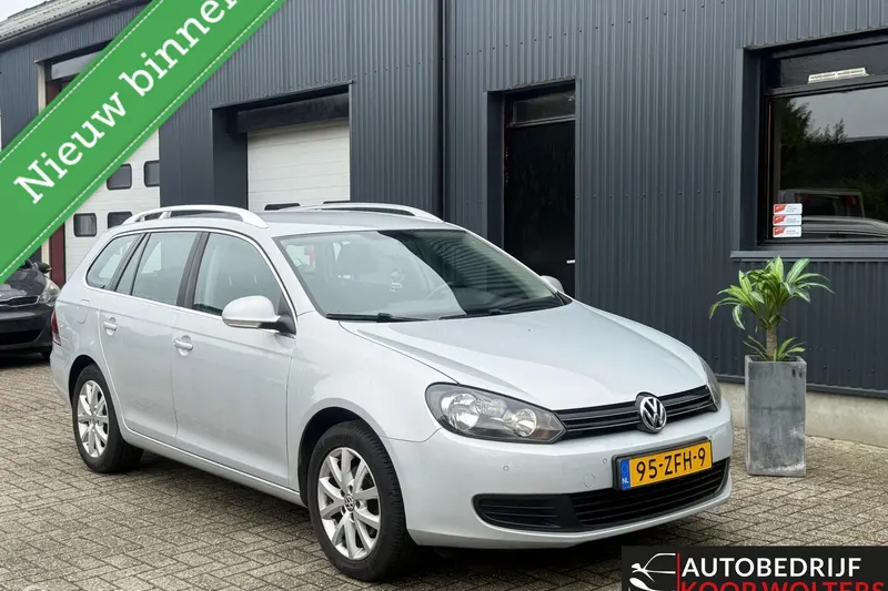 Volkswagen Golf (2012)