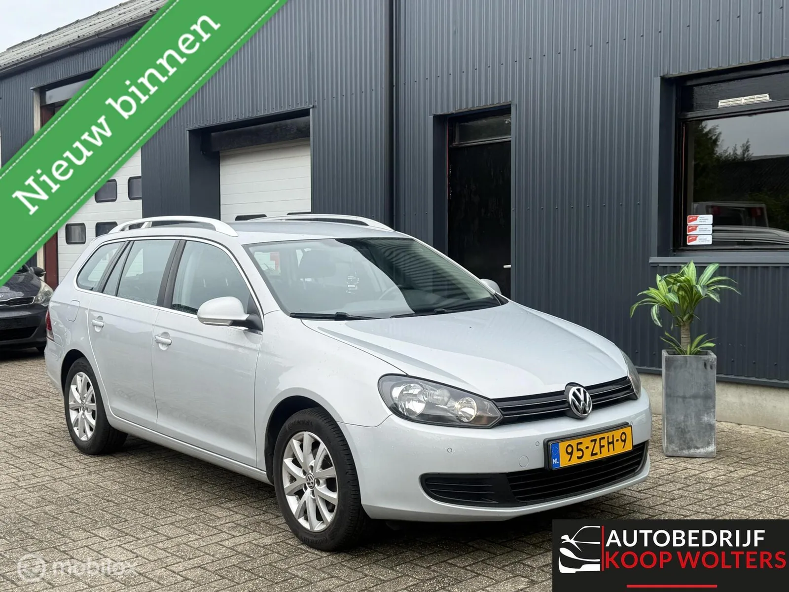 Volkswagen Golf (2012) — foto 1