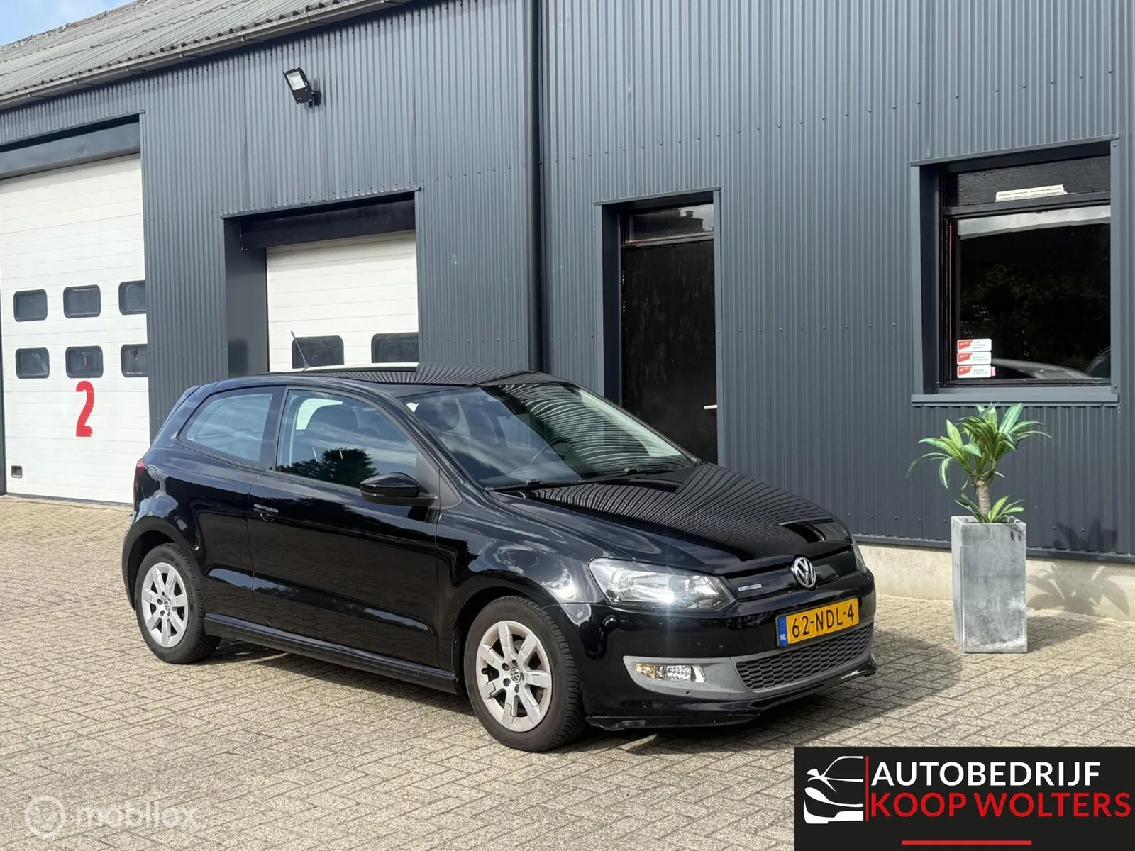Volkswagen Polo (2010) — foto 1