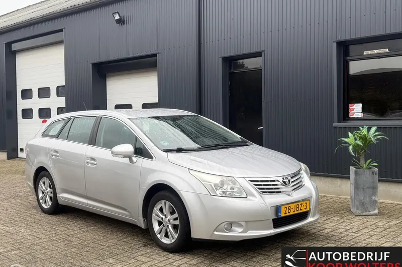 Toyota Avensis (2009)