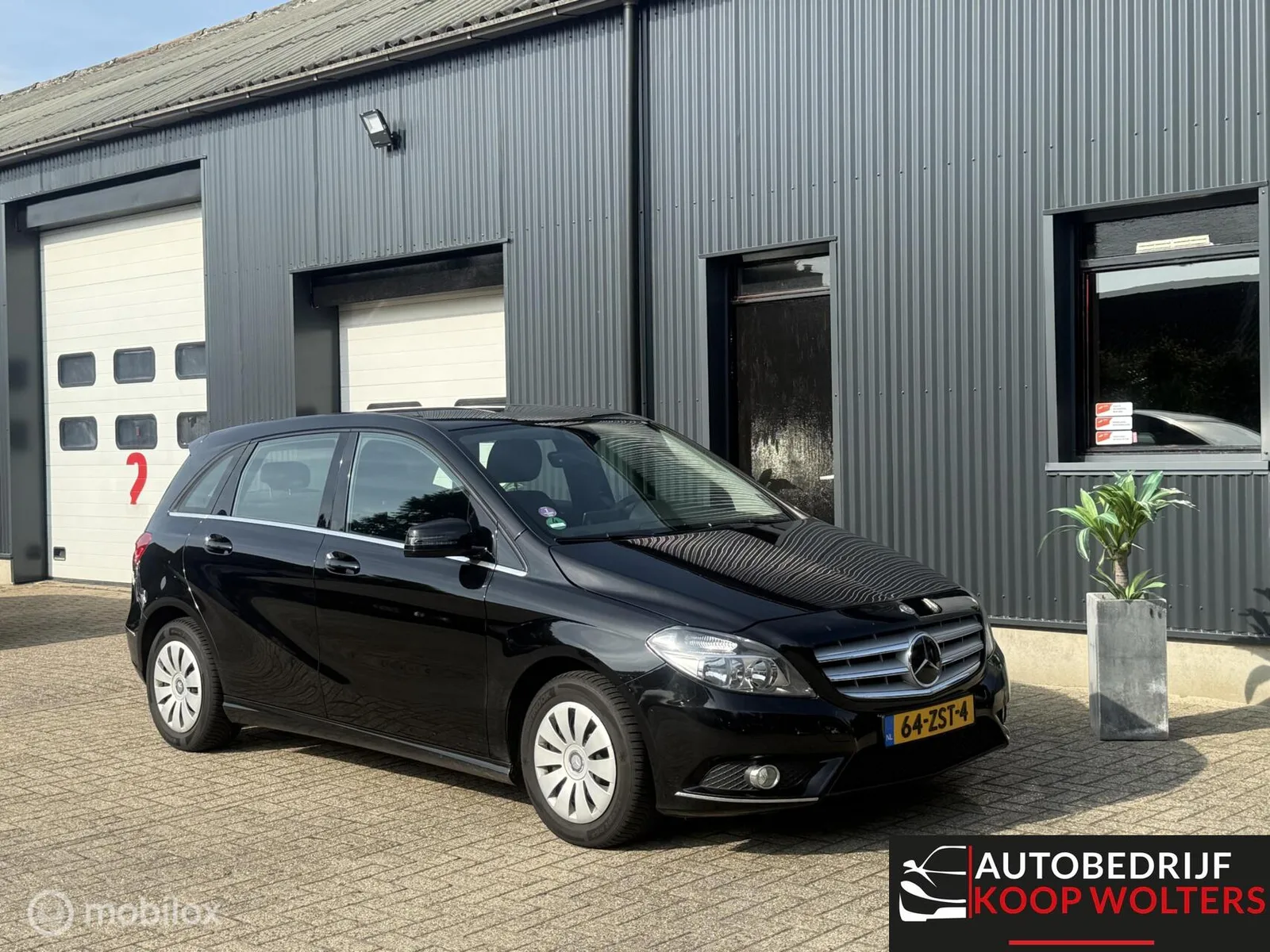 Mercedes-Benz B-Klasse (2013) — foto 1