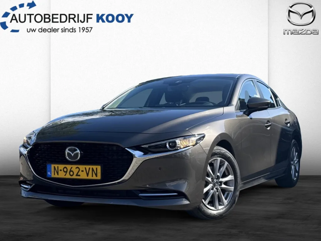 Mazda 3 (2022) — foto 1