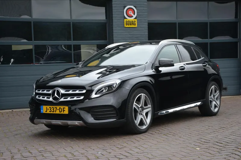 Mercedes-Benz GLA (2019)