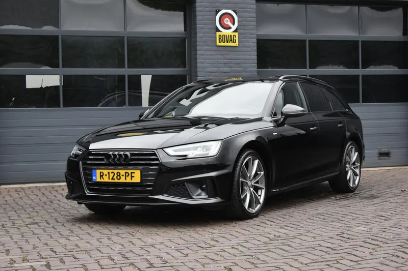 Audi A4 (2019)