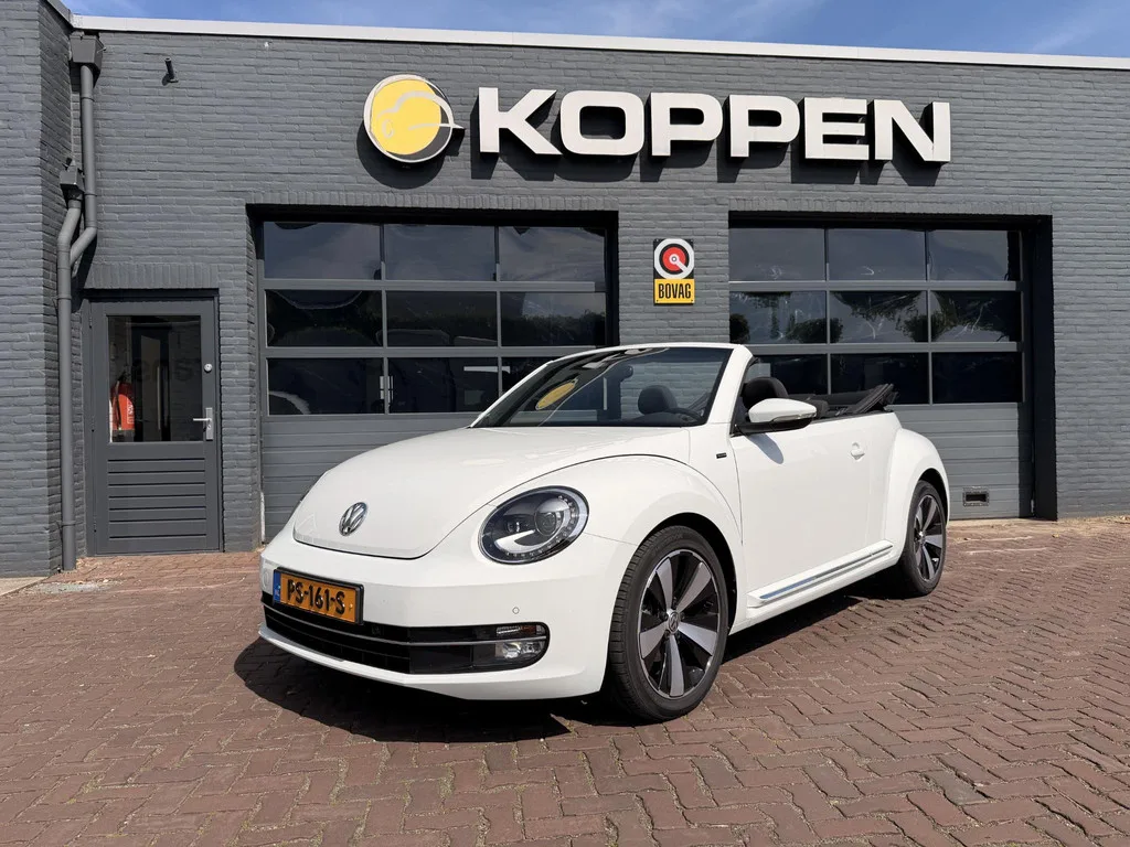 Volkswagen Beetle (2016) — foto 1