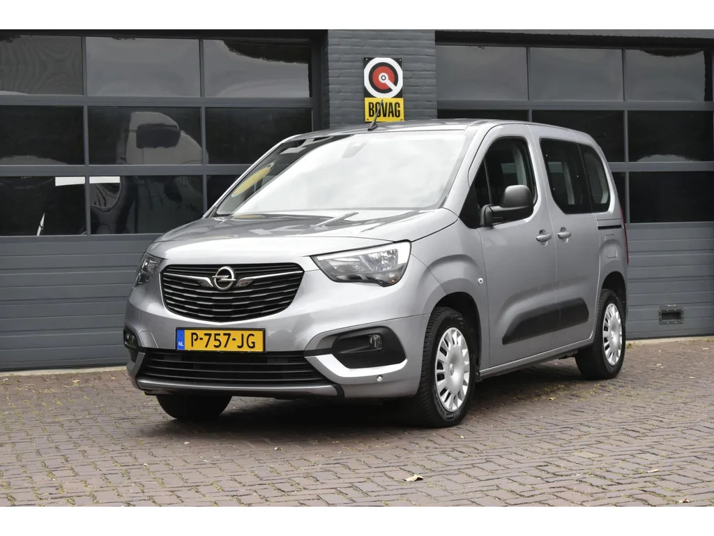 Opel Combo-e (2022) — foto 1