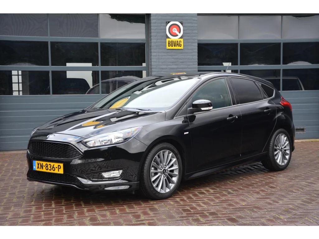 Ford Focus (2018) — foto 1