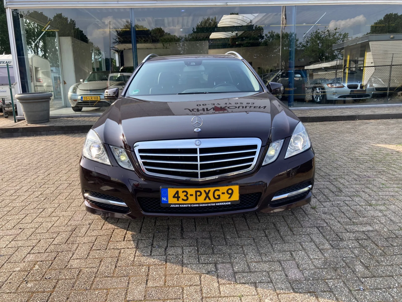 Mercedes-Benz E-Klasse (2011) — foto 1