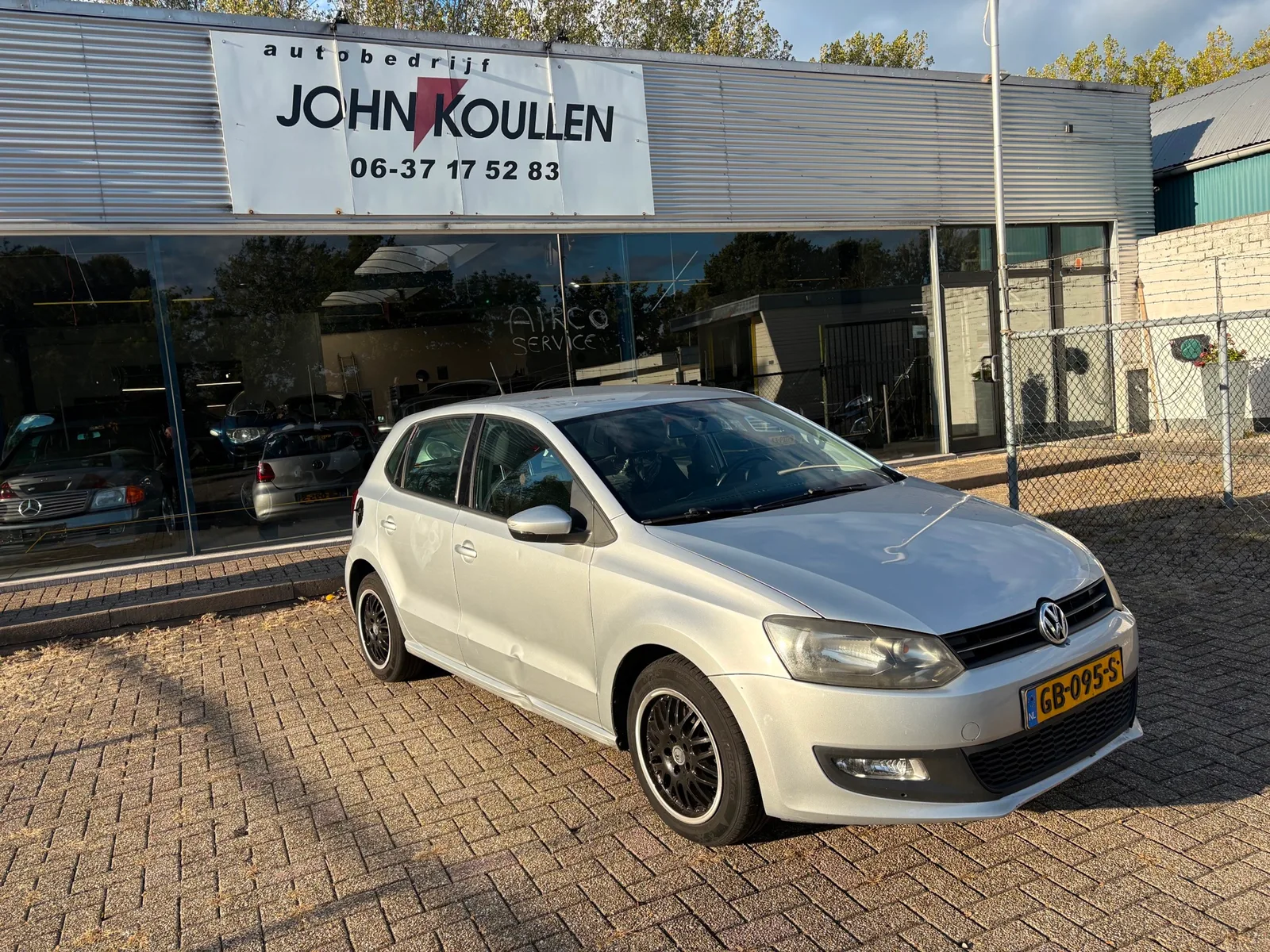 Volkswagen Polo (2013) — foto 1