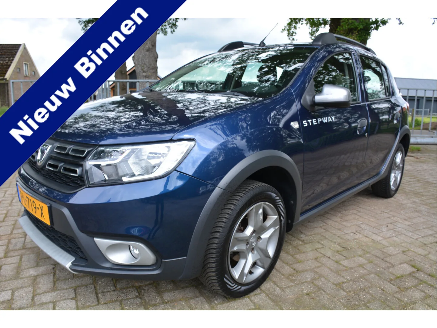 Dacia Sandero (2017) — foto 1
