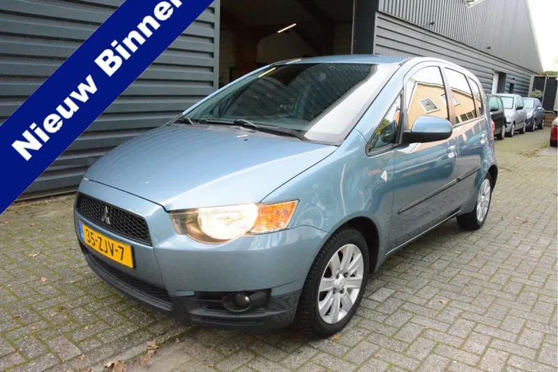 Mitsubishi Colt (2012)