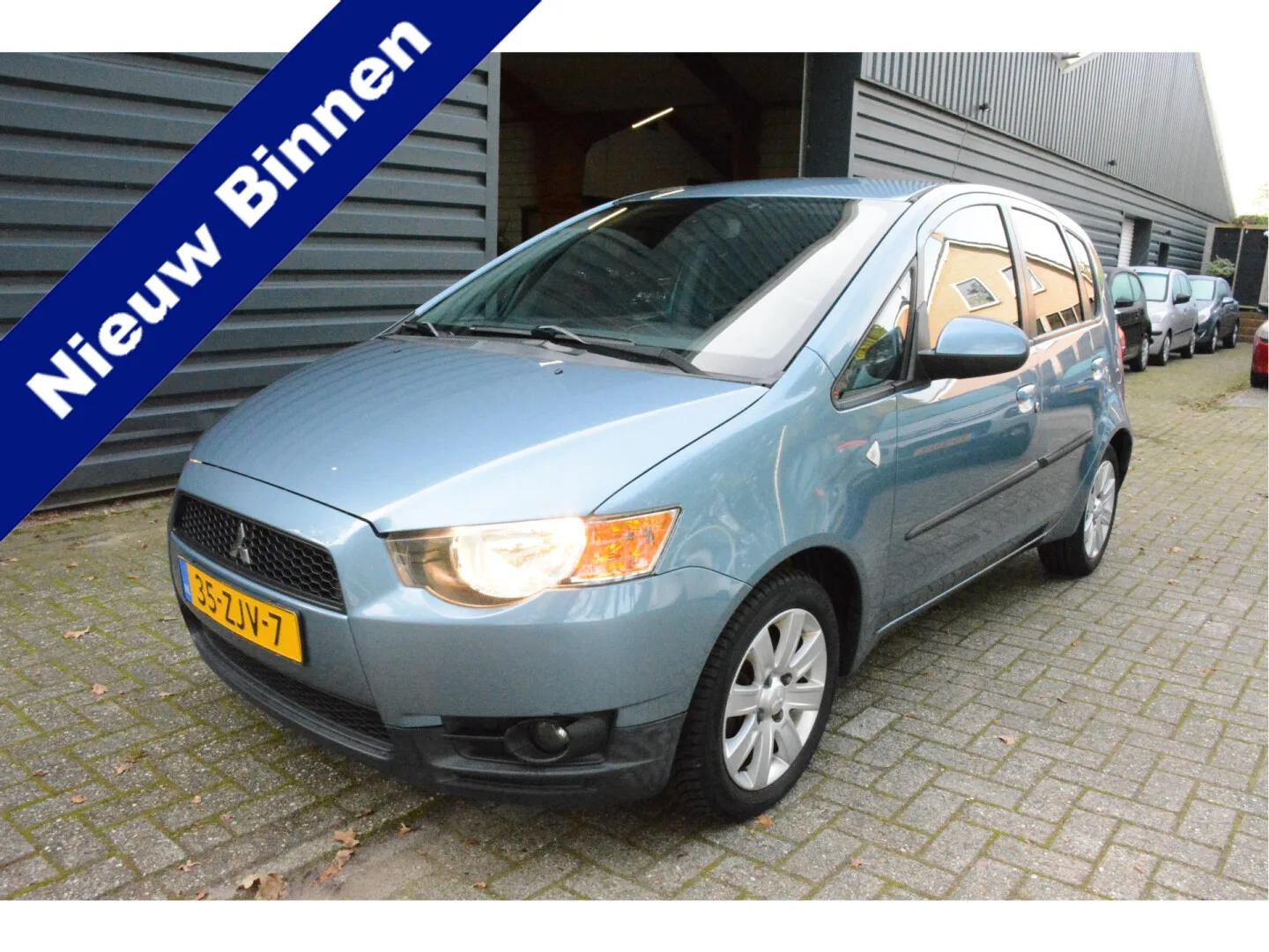 Mitsubishi Colt (2012) — foto 1