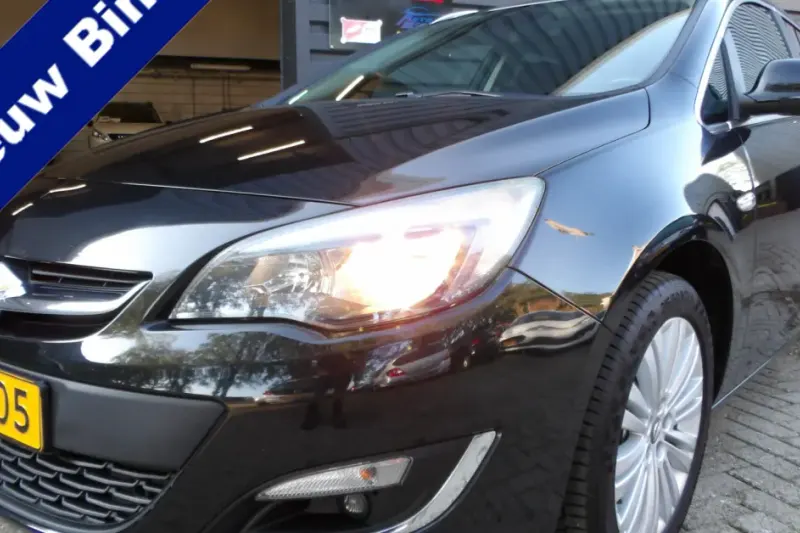 Opel Astra (2013)