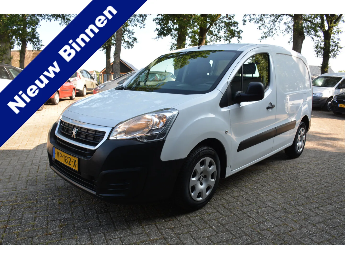 Peugeot Partner (2015) — foto 1