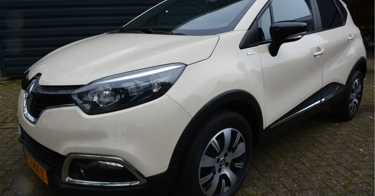 Renault Captur (2016) — foto 1