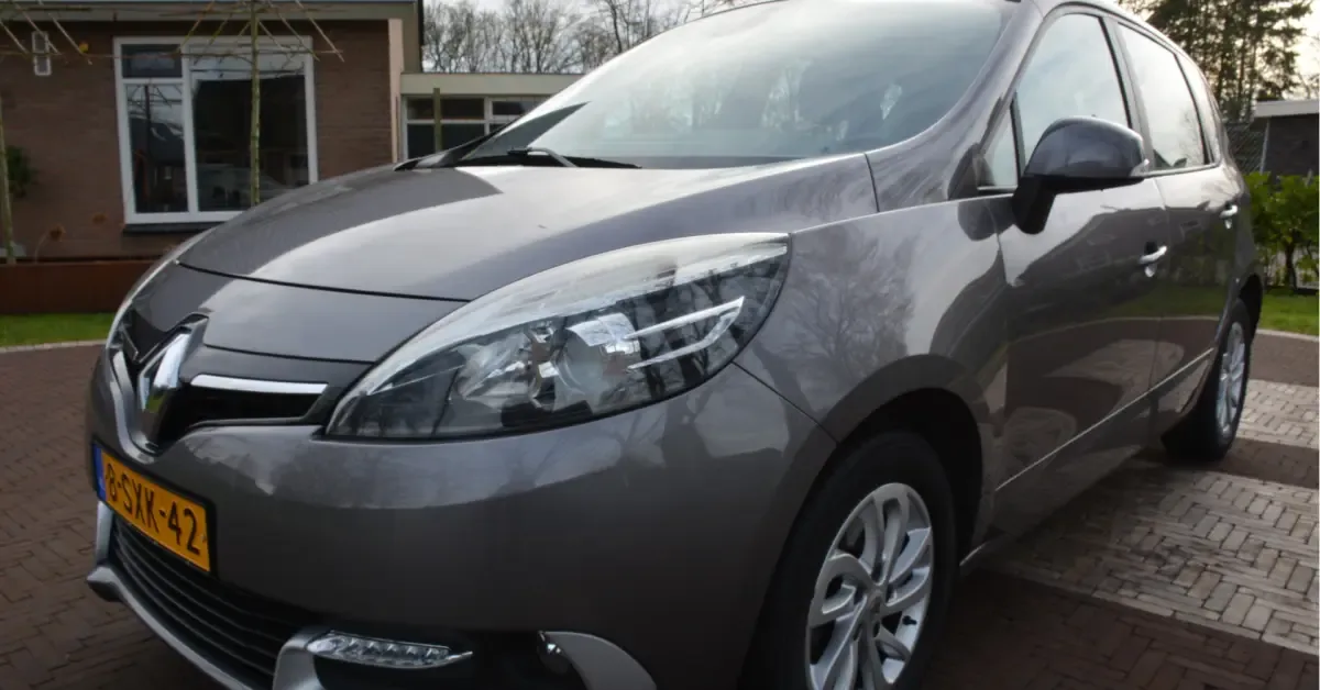 Renault Scénic (2014) — foto 1