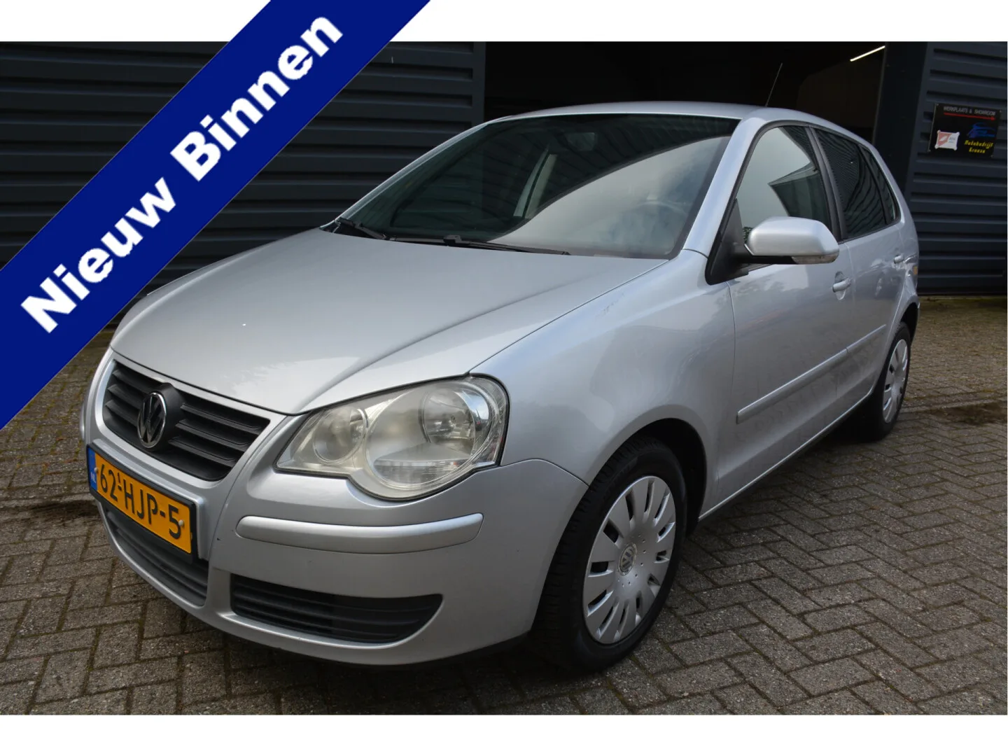 Volkswagen Polo (2009) — foto 1