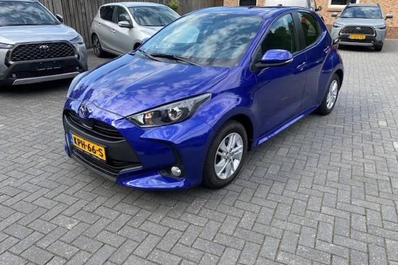Toyota Yaris (2024)