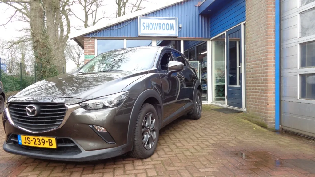 Mazda CX-3 (2016) — foto 1