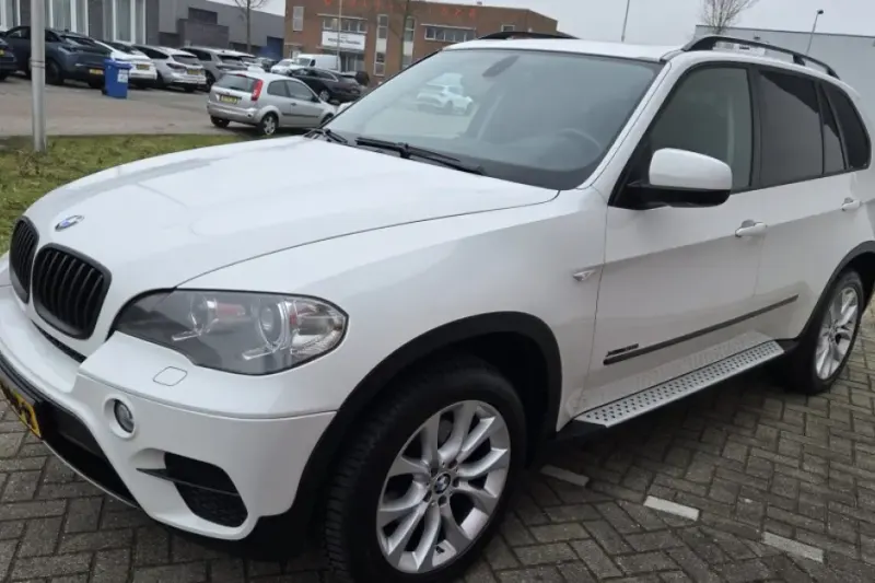 BMW X5 (2012)