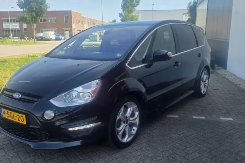Ford S-Max (2013)