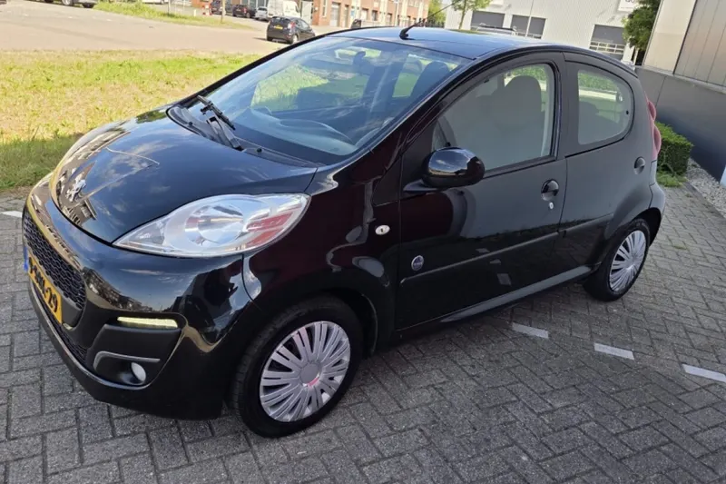 Peugeot 107 (2013)