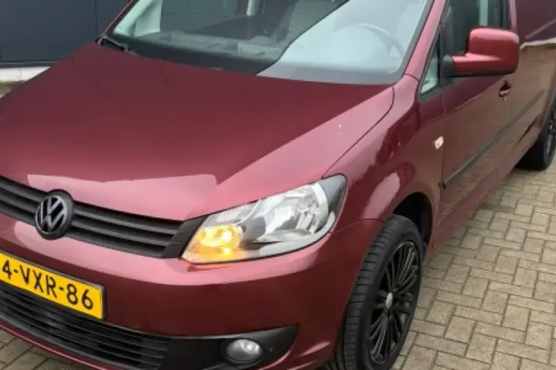 Volkswagen Caddy (2012)