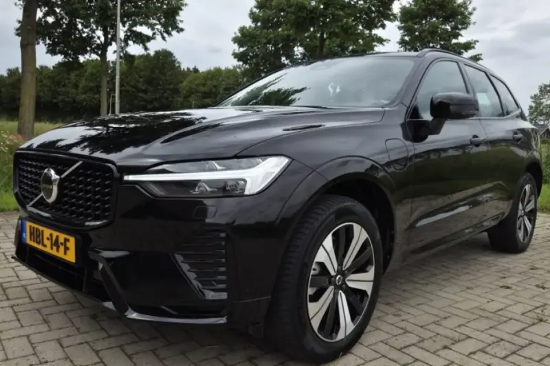 Volvo XC60 (2023)