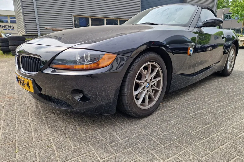 BMW Z4 (2004)
