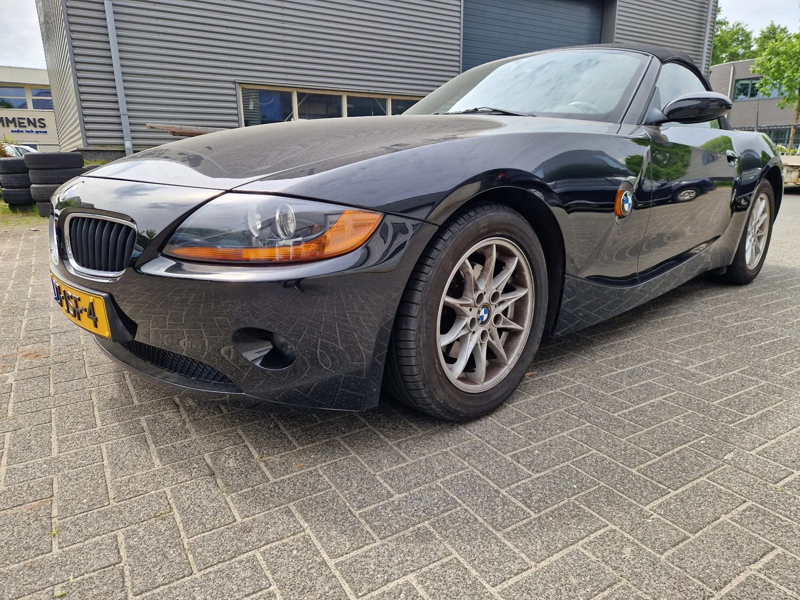 BMW Z4 (2004) — foto 1