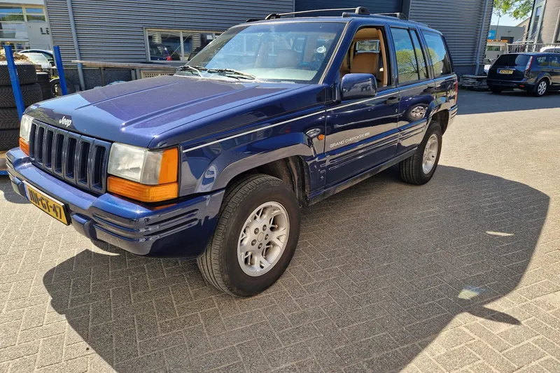 Jeep Grand Cherokee (1996)