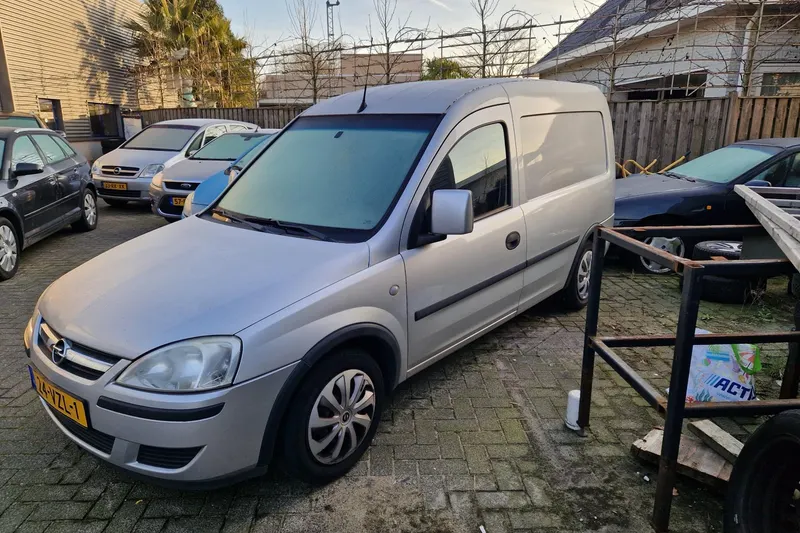 Opel Combo (2009)
