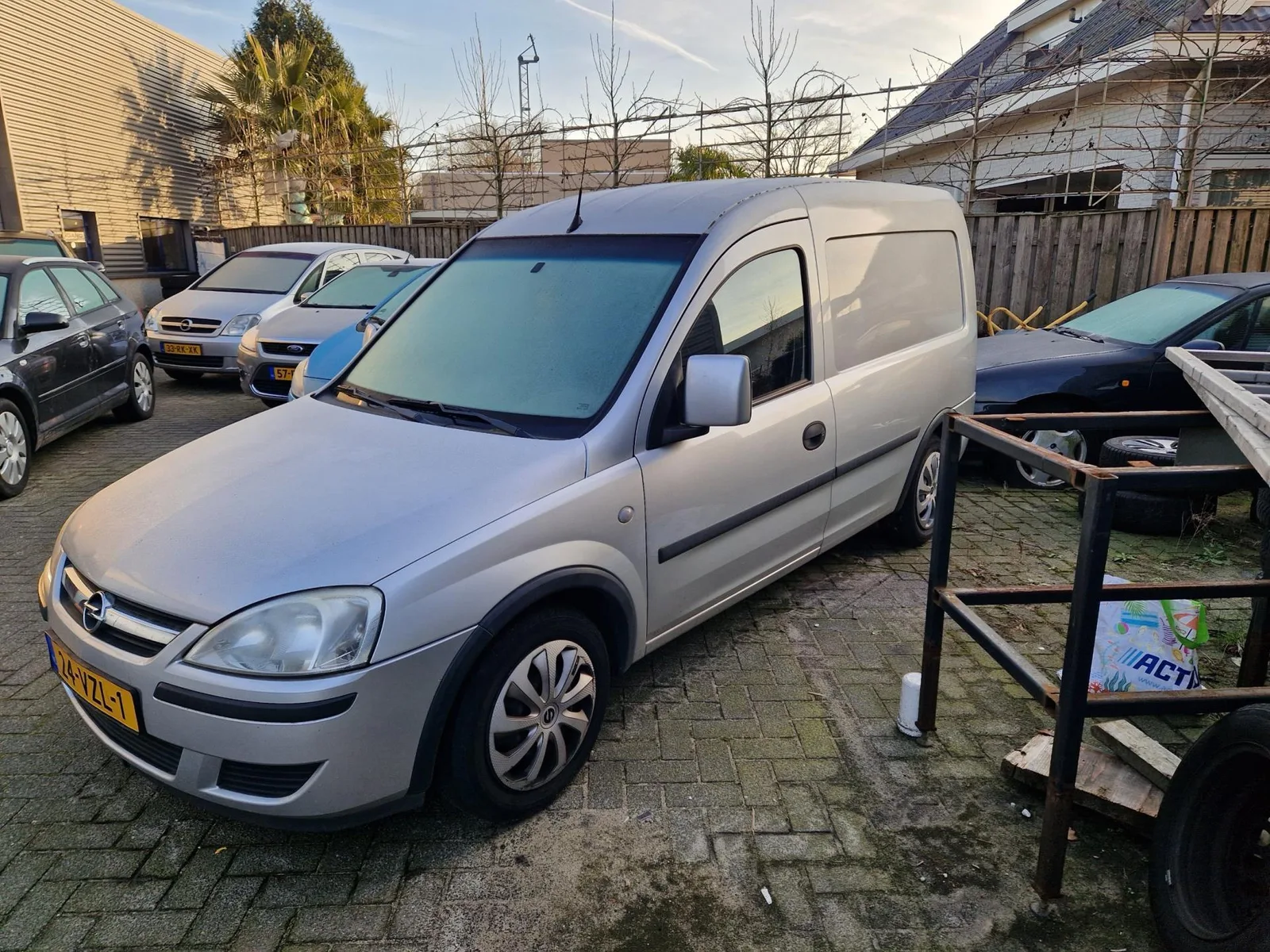 Opel Combo (2009) — foto 1