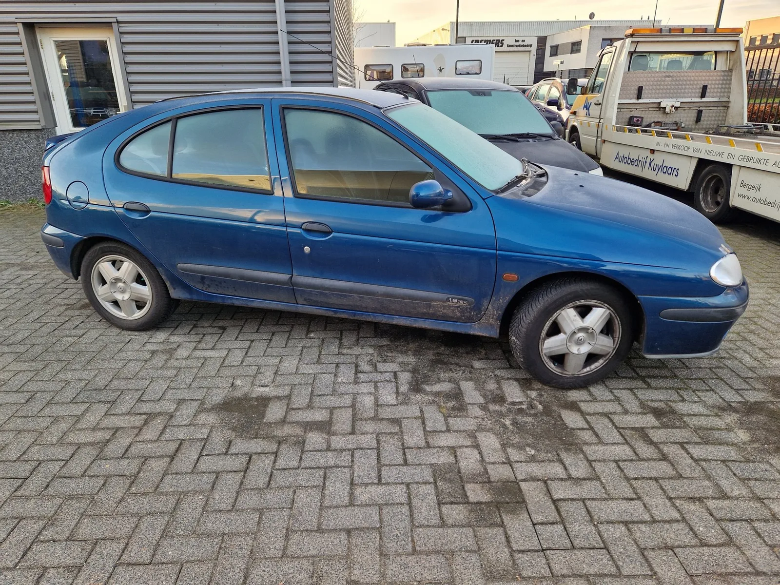 Renault Mégane (1999) — foto 1