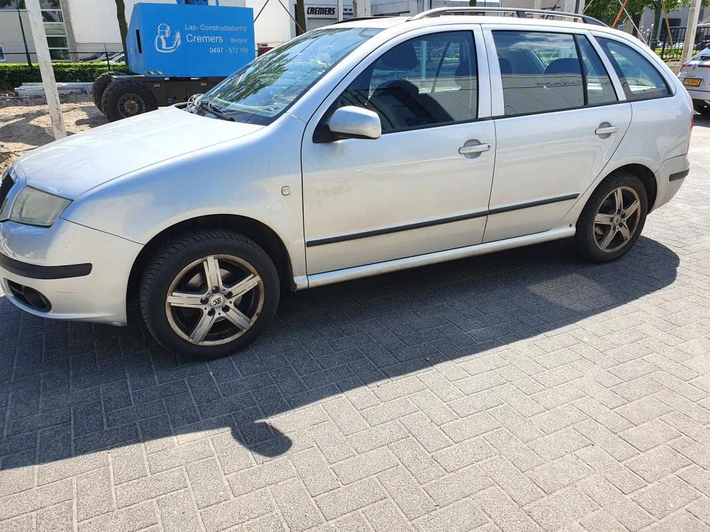 Škoda Fabia (2006) — foto 1