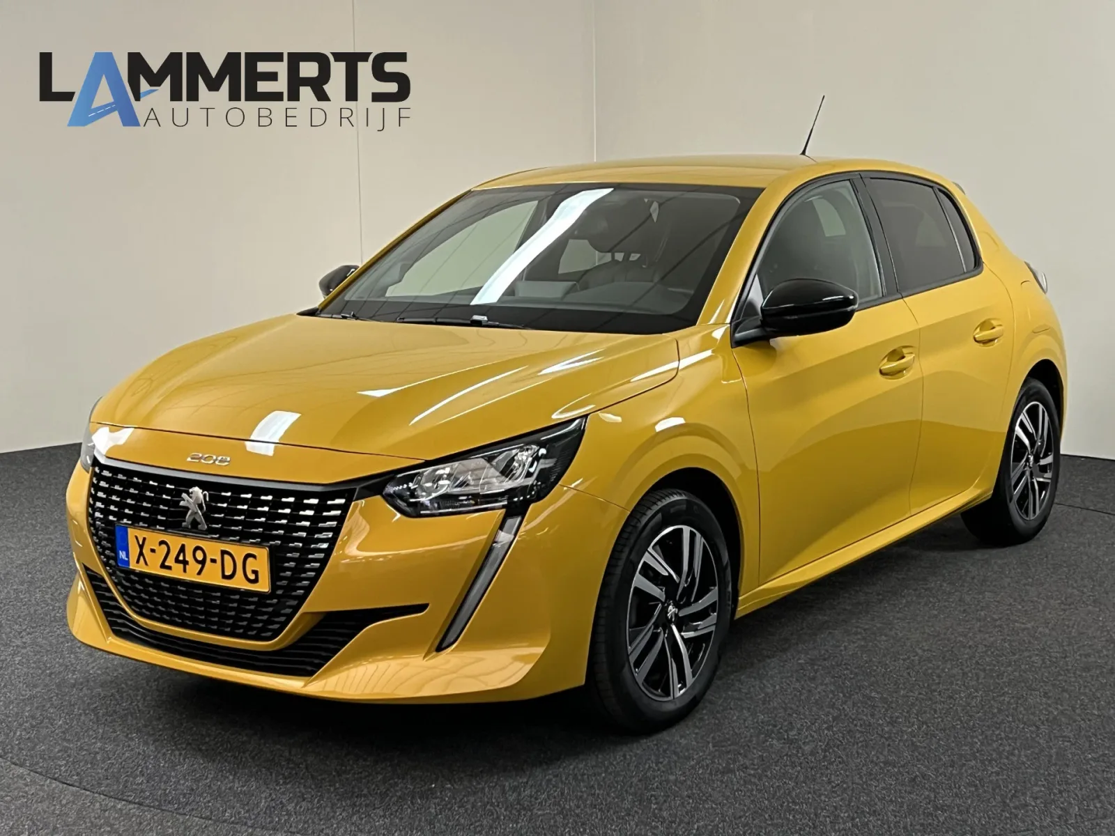 Peugeot 208 (2022) — foto 1