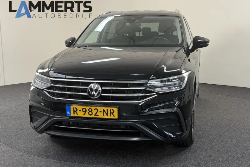 Volkswagen Tiguan (2022)