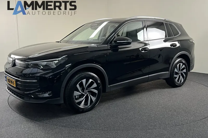 Volkswagen Tiguan (2025)