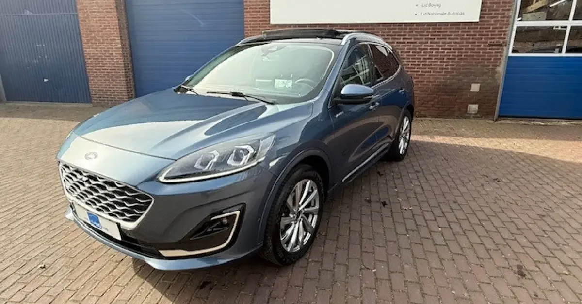 Ford Kuga (2022) — foto 1